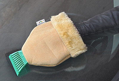 Ice scraper with glove AURORA